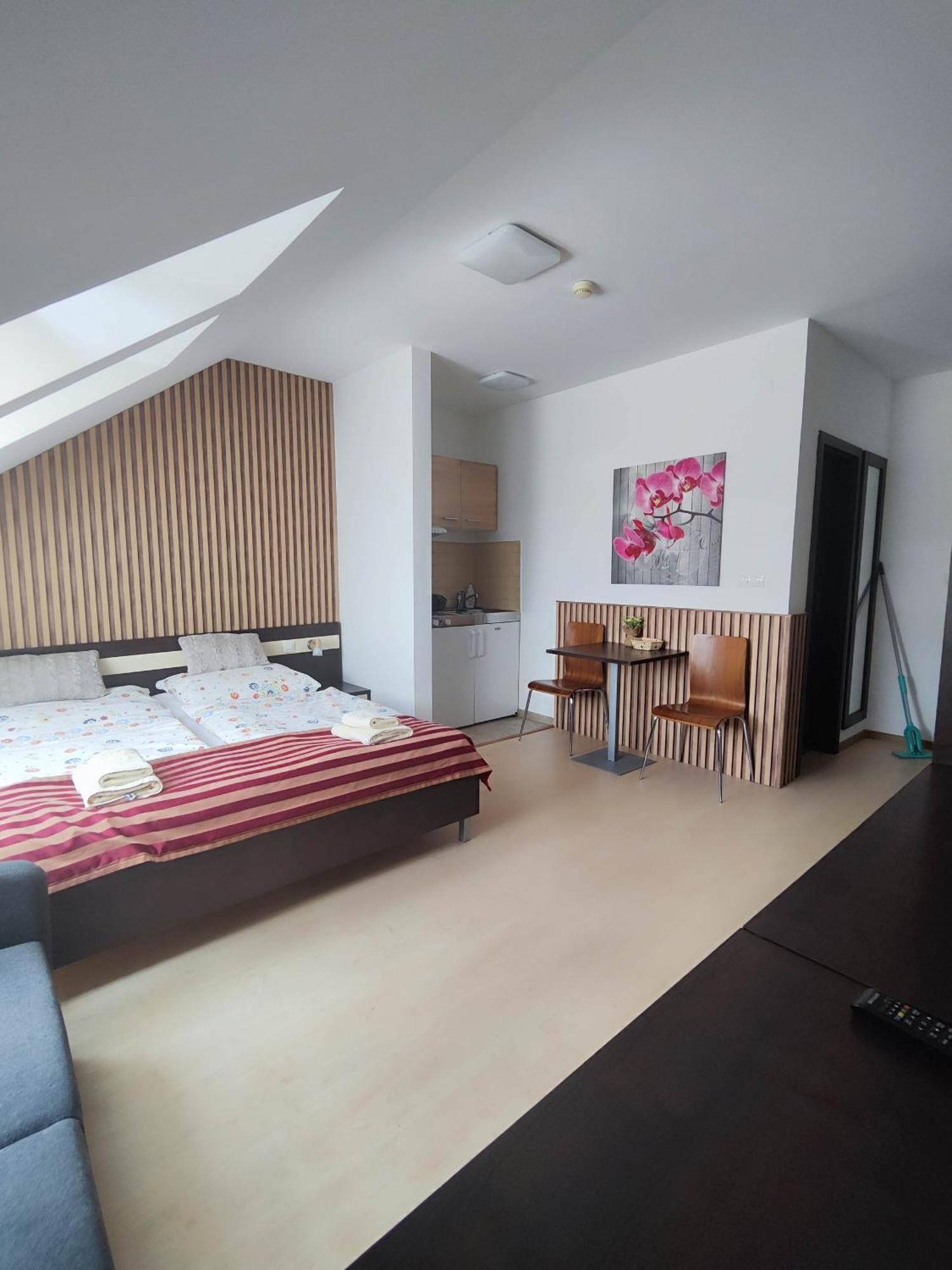 Bešeňová Apartman Pohoda מראה חיצוני תמונה